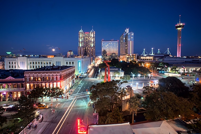 Top San Antonio news: City, homeless clash over panhandling plan; off-duty cop injured; more