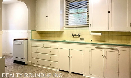 Budget apartments for rent in East Sacramento, Sacramento