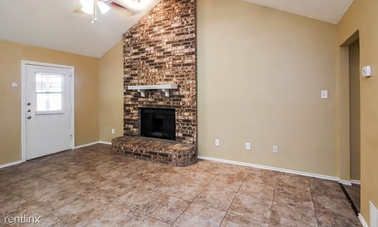 The cheapest apartments for rent in Summerfields, Fort Worth