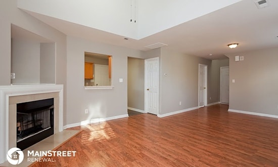 Budget apartments for rent in Highland Creek, Charlotte