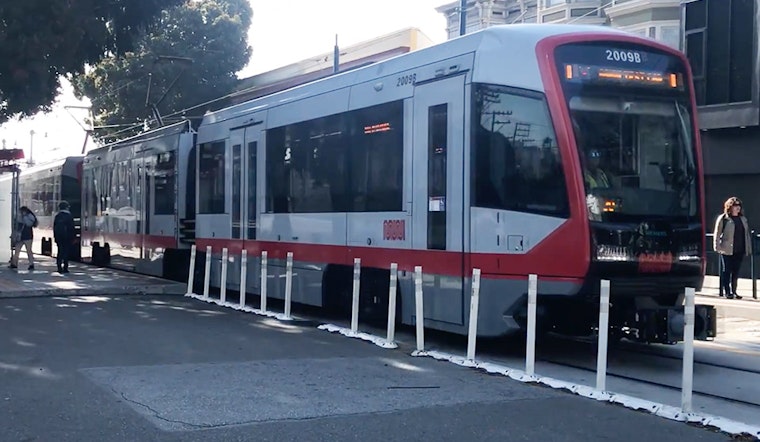 New LRVs running in 2-car trains on N-Judah line