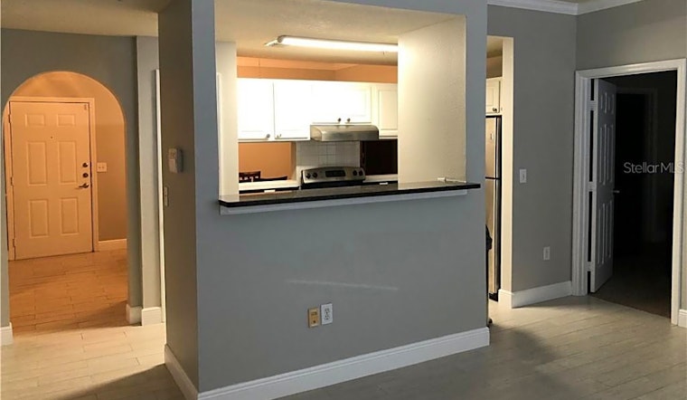 What apartments will $2,000 rent you in Harbour Island, today?