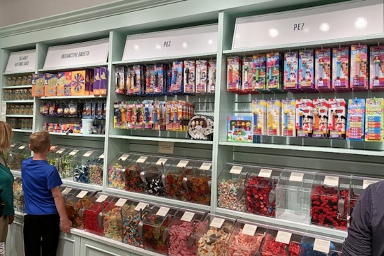 Stonestown's new sweet spot: Lolli and Pops