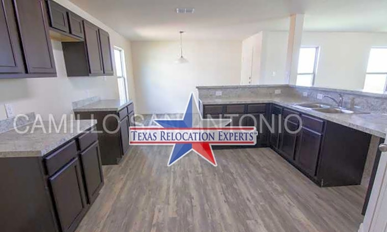 Budget rentals in Hidden Cove, San Antonio