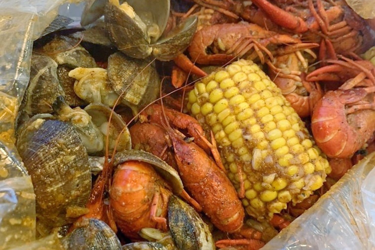 New Evergreen North Cajun/Creole spot Backyard Bayou opens its doors