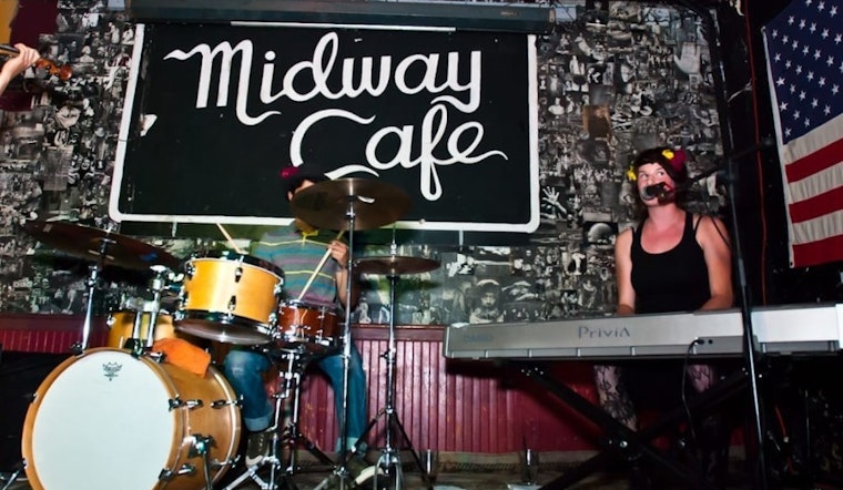 Boston's 3 favorite bars (that won't break the bank)