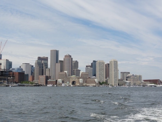 Top Boston news: 5 best homebuying apps; driver in critical condition in area hospital after crash