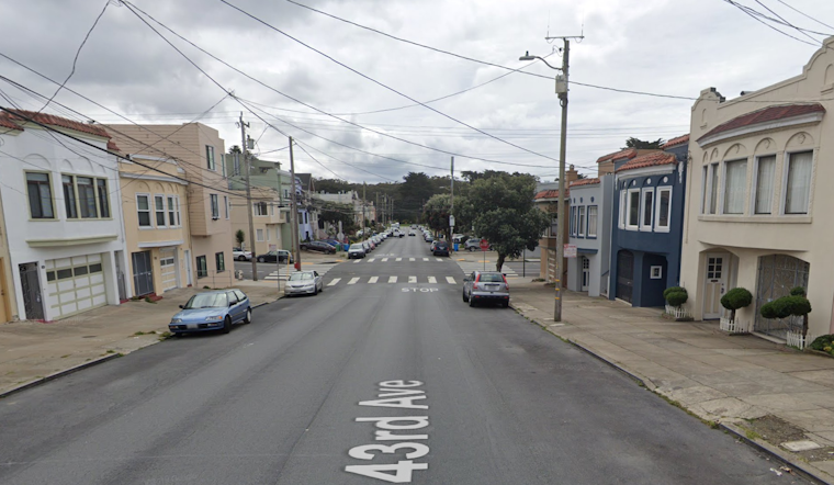 72-year-old woman struck by driver in the Outer Richmond, in life-threatening condition