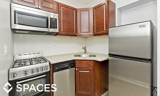 Budget apartments for rent in Buena Park, Chicago
