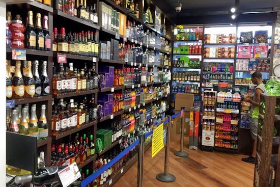 Explore 4 top inexpensive convenience stores in Las Vegas