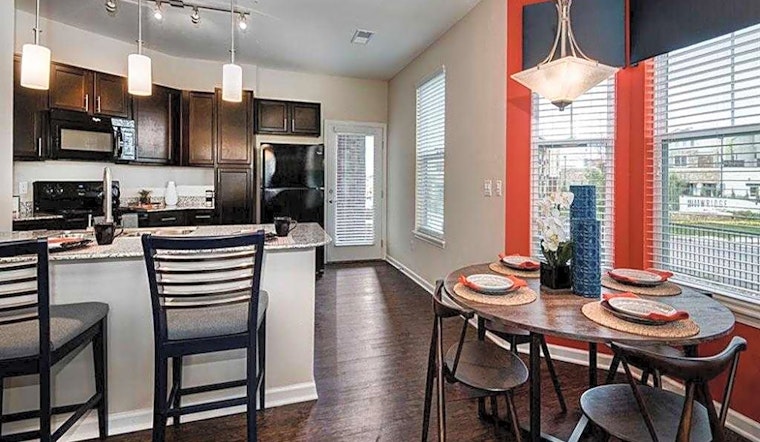 Apartments for rent in Aurora: What will $1,800 get you?