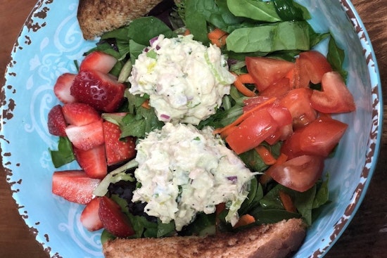 Tampa's 4 best spots to score salads on a budget