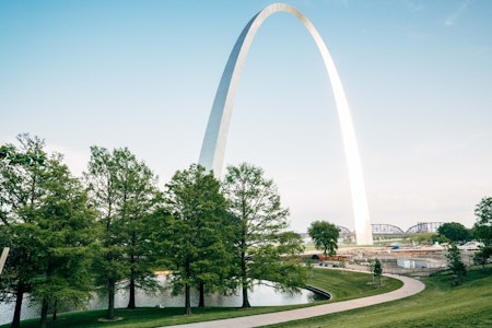 Top St. Louis news: Coronavirus patient's family not told to quarantine: lawyer; ticket glitch; more