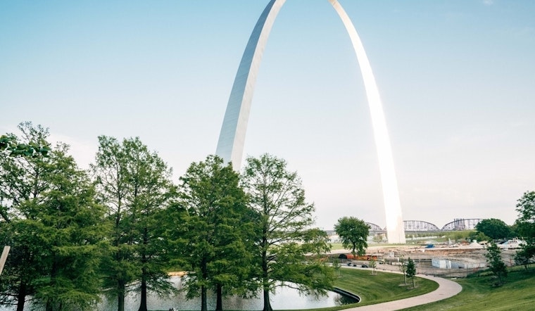 Top St. Louis news: Coronavirus patient's family not told to quarantine: lawyer; ticket glitch; more