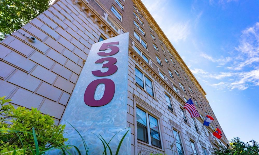 What apartments will 1,000 rent you in Central West End, right now?