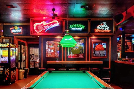 Seattle's 4 top sports bars (that won't break the bank)