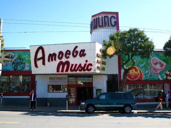 Amoeba Teams Up With SF-Marin Food Bank For Food Drive