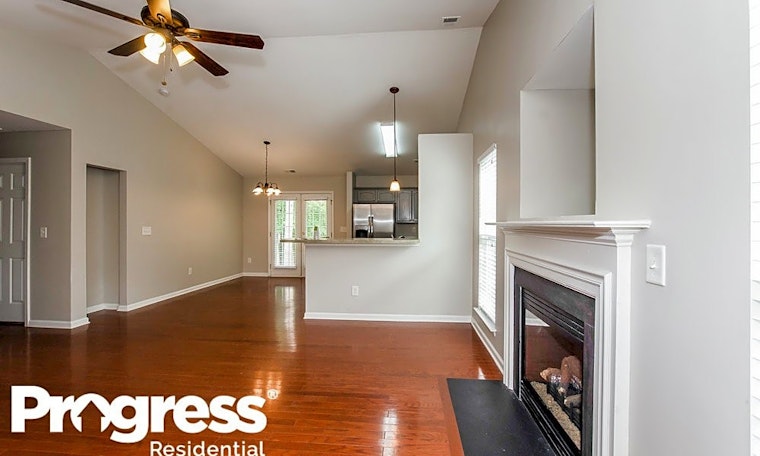 What apartments will $1,600 rent you in West Sugar Creek, right now?