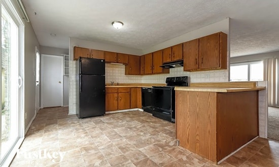 What apartments will $1,100 rent you in Far Eastside, today?