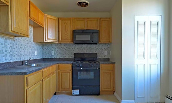 Budget apartments for rent in Upper Clinton Hill, Newark