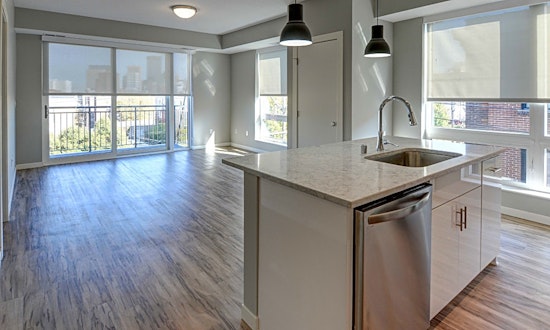 What apartments will $1,400 rent you in Whittier, right now?