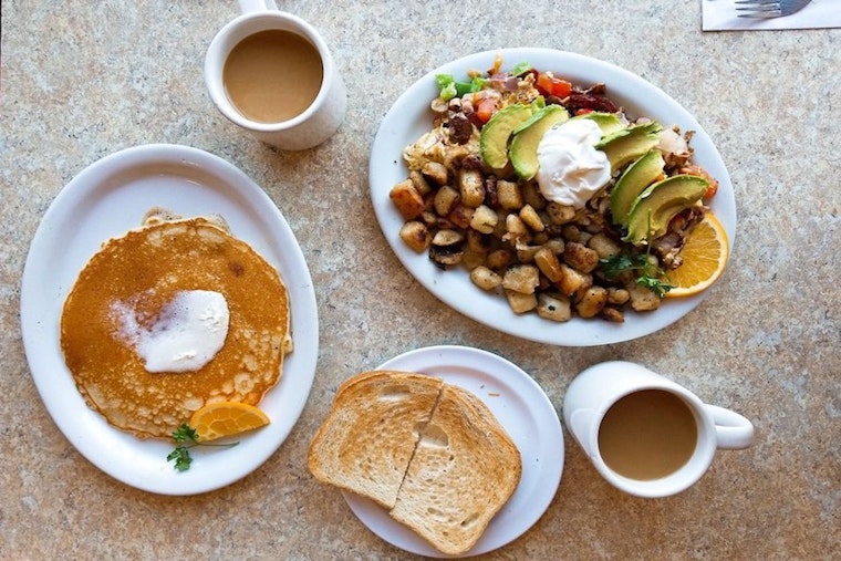 The 4 best traditional American spots in Long Beach