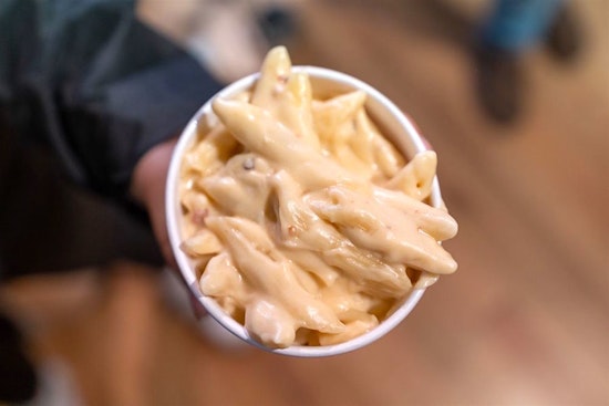 Your guide to the 3 most popular spots in Seattle's Pike Market neighborhood