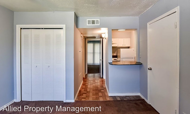Budget apartments for rent in Preston Hollow, Dallas