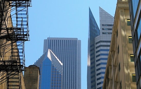 Top Chicago news: Bars, restaurants ordered to close; Navy Pier closes temporarily; more