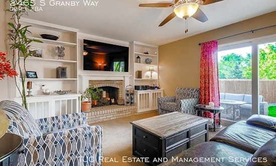 Apartments for rent in Aurora: What will $2,300 get you?