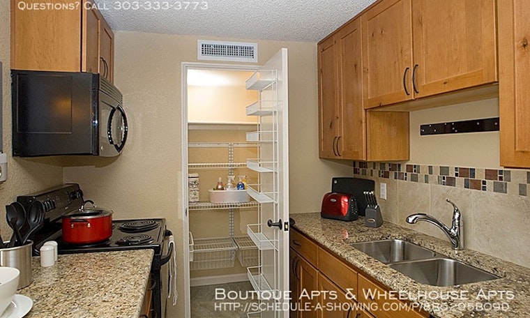 What apartments will $1,300 rent you in Speer, this month?