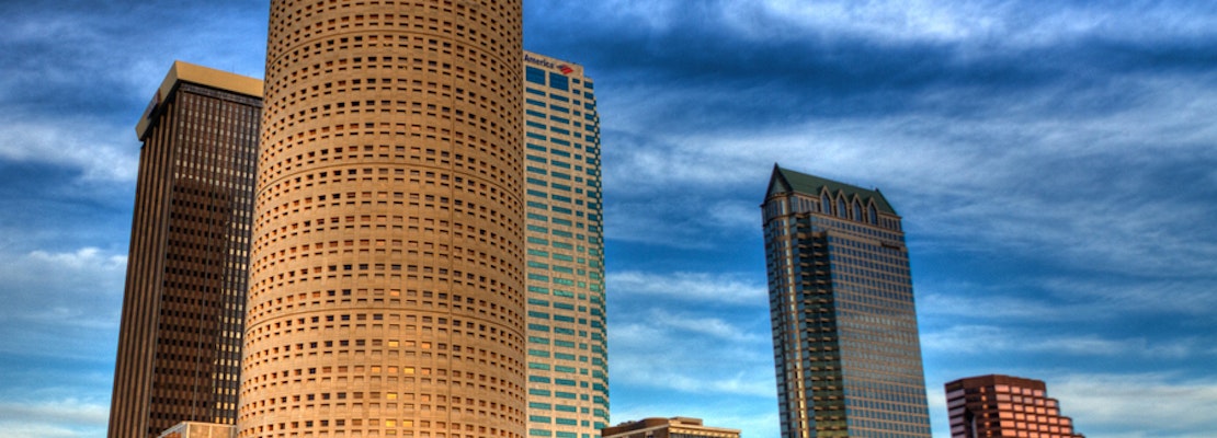 Top Tampa news: Mayor orders restaurants to limit capacity, close by 10 p.m.; free daily courses