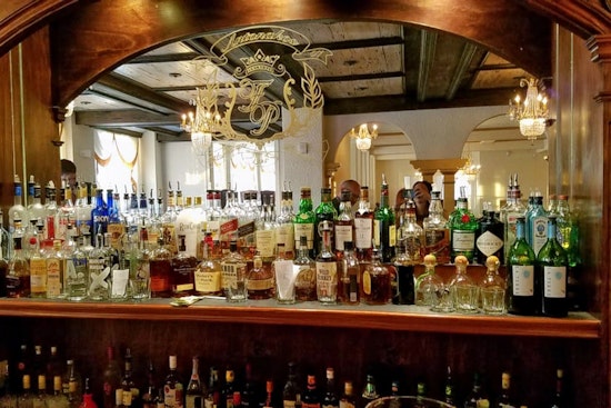 Treat yourself at Tampa's 3 priciest lounges