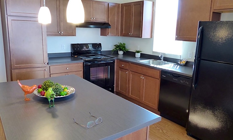 What apartments will $1,100 rent you in Delmar Parkway, right now?