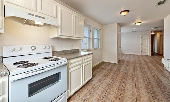 The cheapest apartments for rent in Westbury, Houston