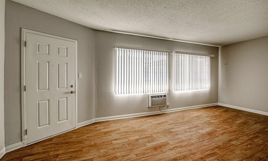Renting in Anaheim: What's the cheapest apartment available right now?