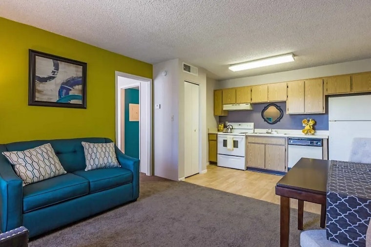Apartments for rent in Phoenix: What will $700 get you?