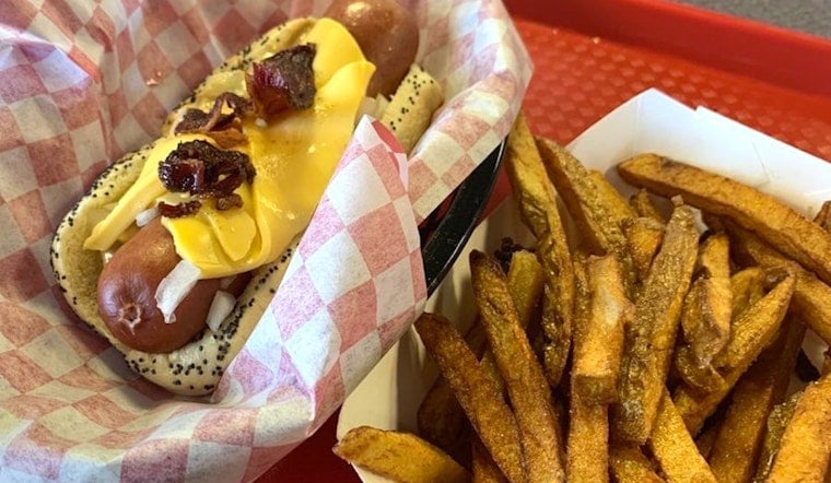 4 top spots for hot dogs in Indianapolis