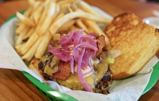 Phoenix's 3 favorite spots to score burgers, without breaking the bank