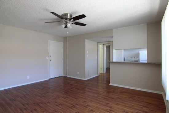 Renting in Hollywood: What will $1,600 get you?
