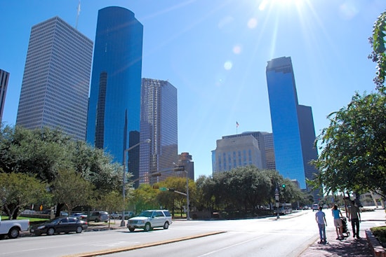 Top Houston news: Eerie photos show empty streets; charity offers computers to low-income families
