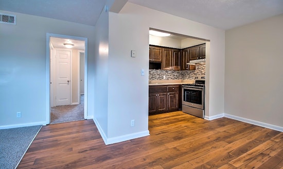 Budget apartments for rent in Oak Hill, Jacksonville