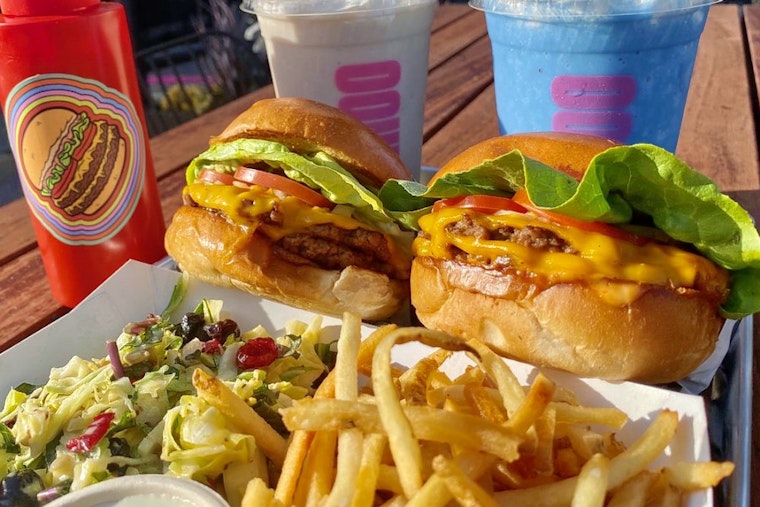 NOMOO New American Burgers brings vegan fare to Melrose