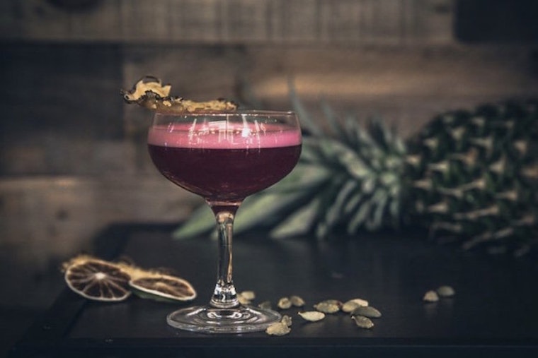 Bottoms up: 3 cool new bars to check out in Miami