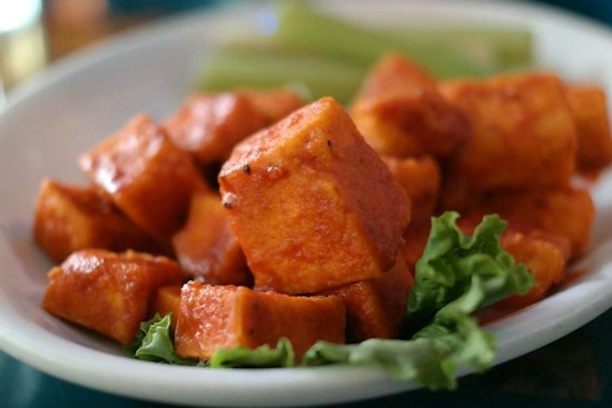Your guide to the 4 most popular spots in Chicago's Lakeview neighborhood