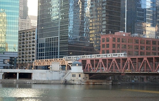 Top Chicago news: City rents hotel rooms for those who can't isolate at home; 4 injured in crash