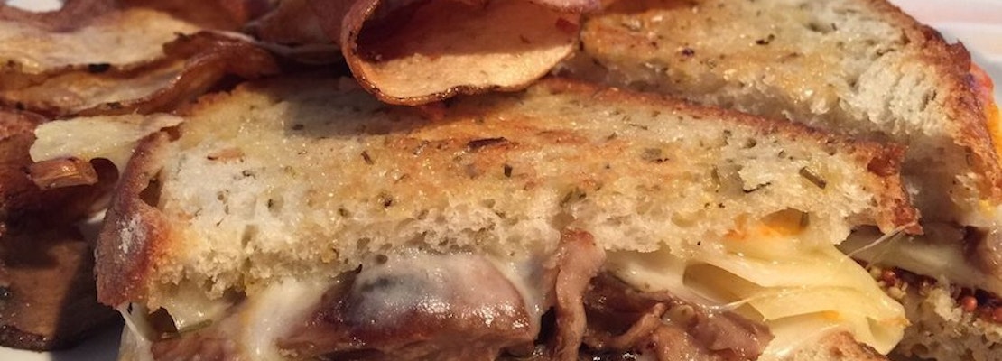 Explore 3 favorite low-priced diners in Cleveland