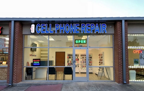 Cracked screen? New VLG Cell Phone Repair in East Dallas has you covered