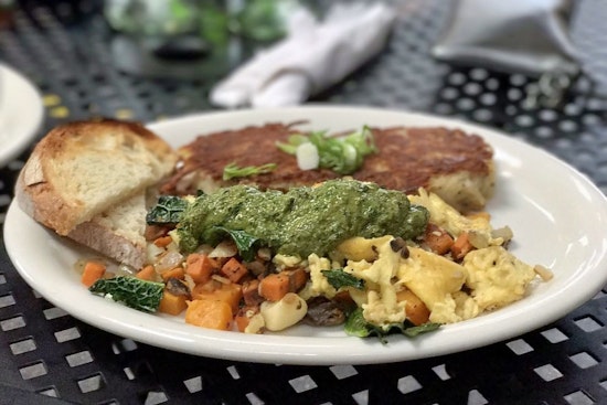 Explore the 4 most popular spots in Portland's King neighborhood
