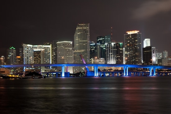 Top Miami news: Curfew in effect starting tonight; 6 hurt in 8-vehicle crash; more